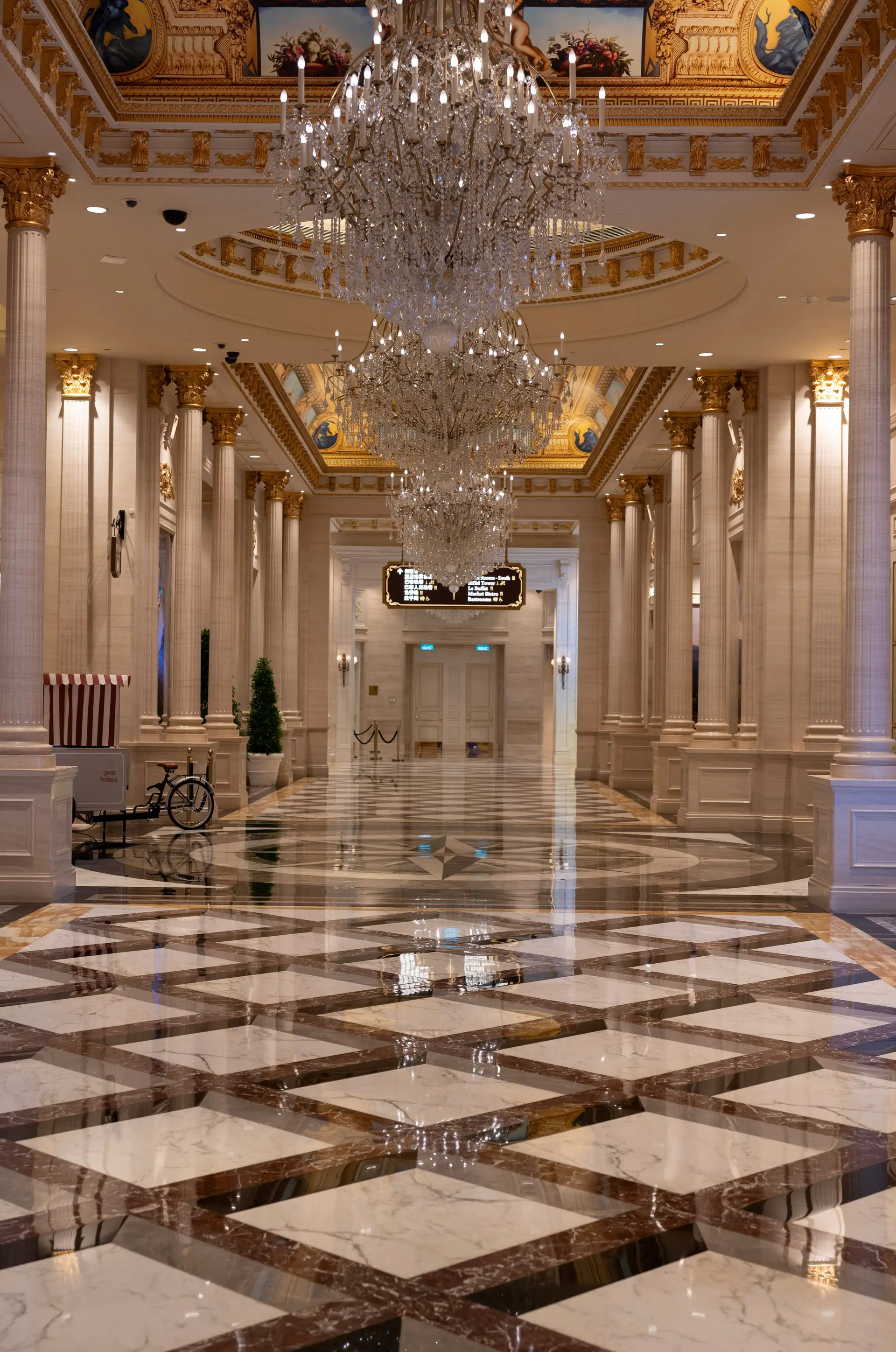 Torvessian Royal Estate Lobby